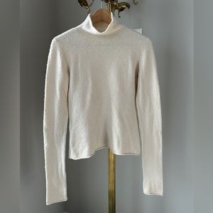 ARITZIA WILFRED jersey